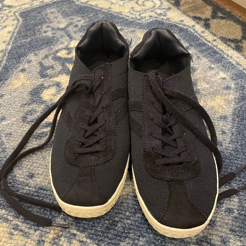 Ladies Tretorn Navy size 9 - Picture 4 of 10